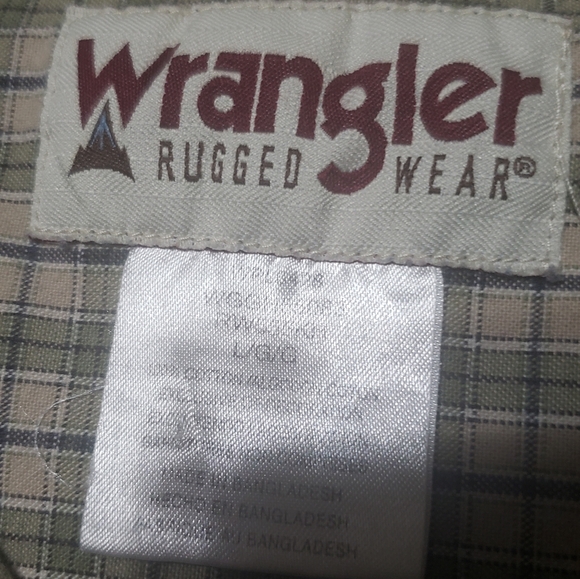 Wrangler Rugged Wear Long Sleeve Mens Plaid Button Up Large - Picture 3 of 9